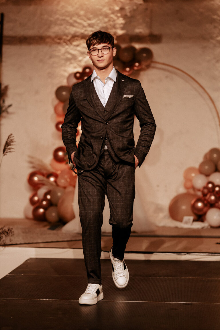 Herzklopfen ©Marina Hanzlik 266 768x1152